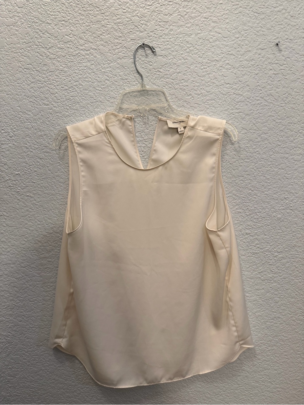 Banana Republic Factory Sleeveless Cream Shell Top